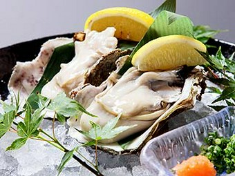 能登柴垣天然岩カキ  　　夏季限定