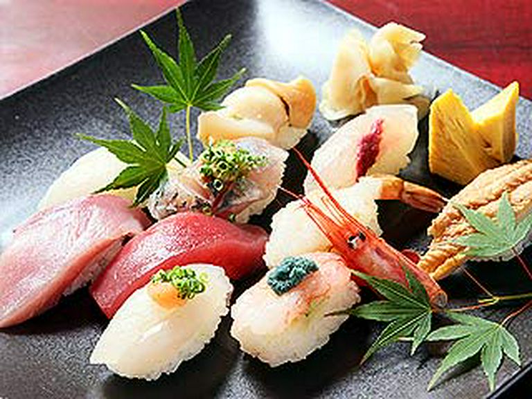 地魚にぎり寿司