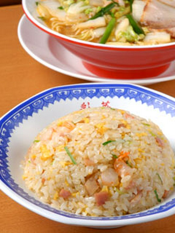 ラーメンと相性抜群のチャーハン
