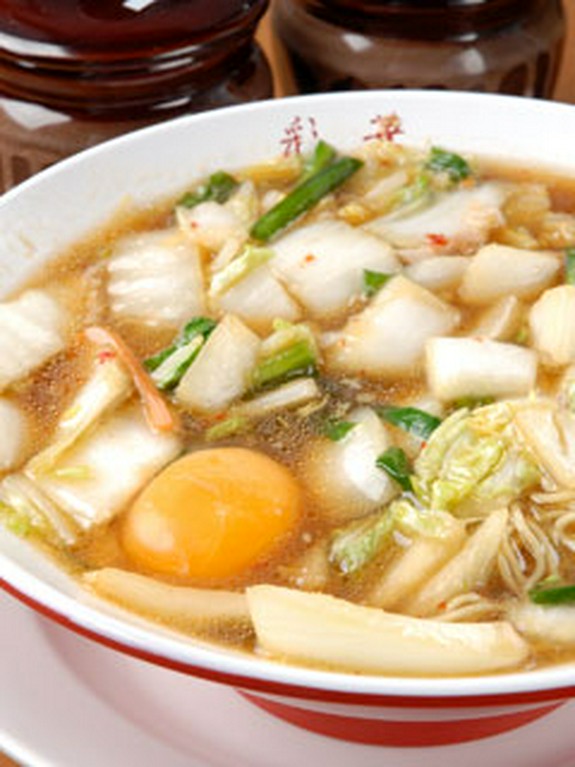 絶妙ハーモニーを奏でる生玉子入り