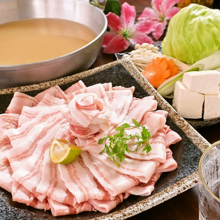 個室×女子会。落ち着いた癒しの空間で女子会を