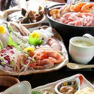 季節を感じる食材を意識して選んでいます。料理に合う焼酎、地酒はプレミアも用意し常に50種類以上。また日本酒やワイン、ウィスキーなど取り揃え、なかなか見つけられないドリンクにも出会えます。