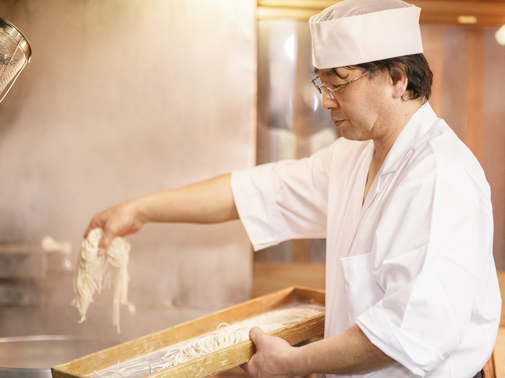 気温や湿度。熟練の勘で調節した、極上そばにこだわりが