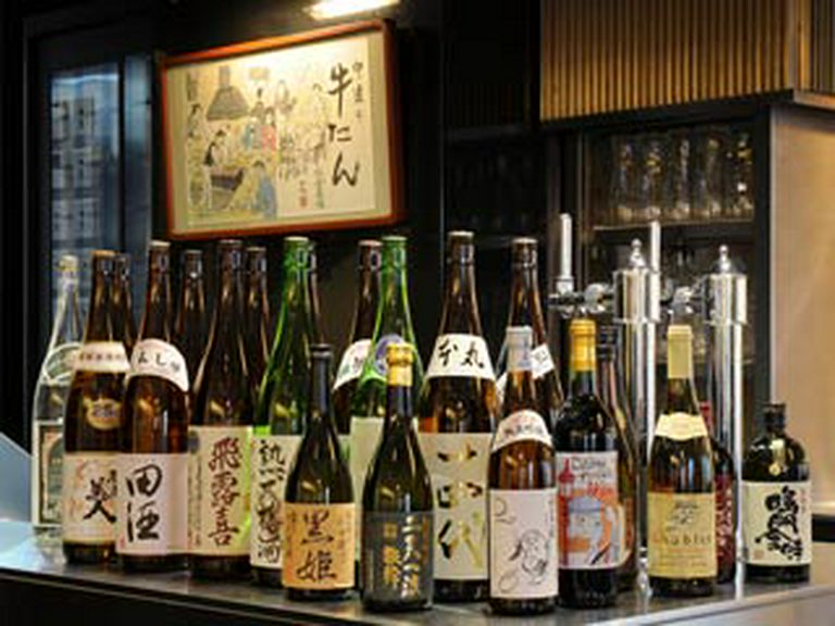 日本酒・焼酎も豊富にご用意。