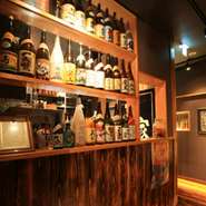 焼酎や日本酒など数多くの銘柄を取りそろえている店と評判の夢家。酒の品揃えが豊富さもオーナーのこだわりです。人気のプレミア焼酎をぜひ！