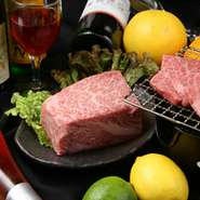 オーナーが厳選した上質な食材とお酒をご堪能ください。