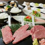 Best Premium three kind of Wagyu LunchSet
特選黒毛和牛・フィレシャトーブリアン・ロースハネシタ・みすじ（内容が変わる時もございます。）別途ランチチャージ100円と10%サービス料を頂いております。