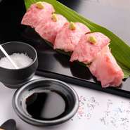 自家製のたまり醤油・お塩でどうぞお召し上がり下さい。