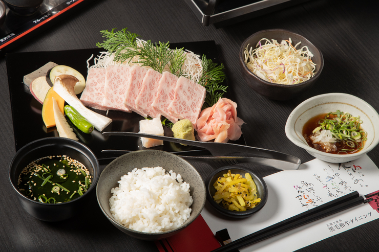 Premium Wagyu Beef Kalbi Lunch (Kalbi, salad, soup, rice, pickles)