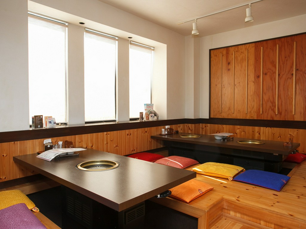 明るい店内で、お肉の質のよさを目でもしっかりと楽しめます