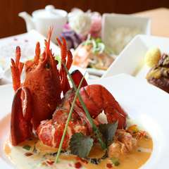 【ヒトサラ予約限定】オマール海老一尾とハンバーグのフルコース　7000円(税込み)　