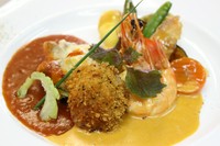 おすすめランチの生まれかわりです♪
前菜→スープ→お魚＋パンorライス→デザート＋ドリンク
※お祝いの場合デザート＋500円デコレーション付きデザートも追加可
