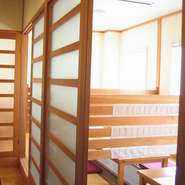 これまでたくさんのお客様にご来店いただき、また料理もおいしく、楽しく食べていただきました！
掘りごたつ式お座敷完備、バリアフリー設計にしていますのも、その思いあってのことです。