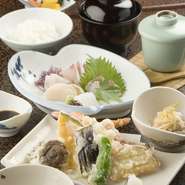 小鉢/お造り５点盛り/天ぷら/茶碗蒸し/ご飯/貝汁/香の物/デザート