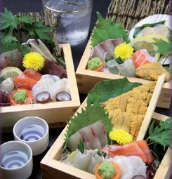 ＜限定50台＞旬の小箱刺盛り