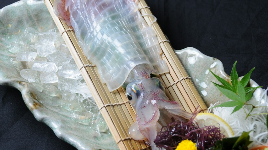 『呼子直送』活ヤリイカ姿造り