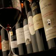 種類豊富なワインがグラス、デキャンタで楽します！