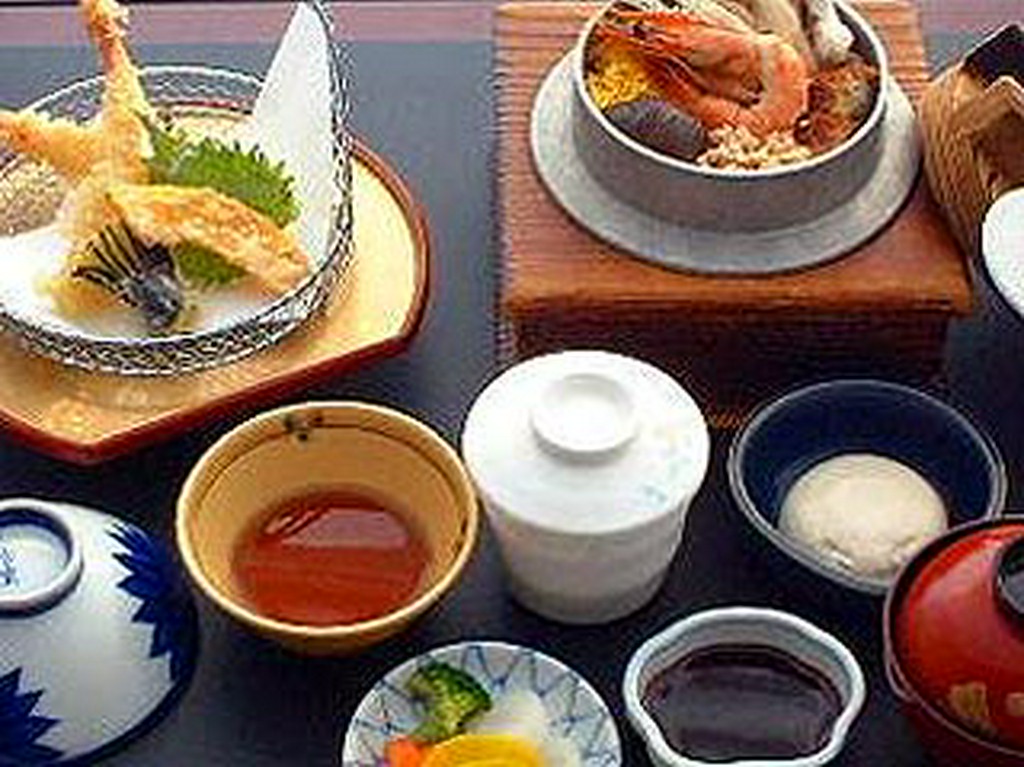 釜飯と天ぷら定食