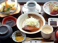 お昼定食