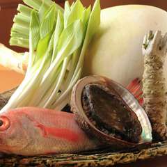 伝統京野菜や天然鮮魚などを使った創作割烹を気軽にどうぞ。