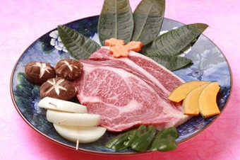 上ロース（高品質の和牛　特選霜降り肉）
