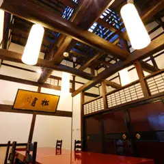 風情のある個室でゆっくりと