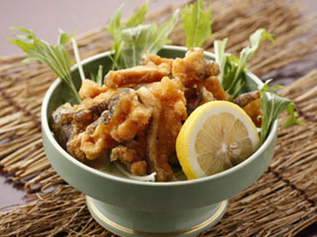 うつぼの唐揚げ