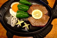 （国産ヘレ肉３００ｇ）