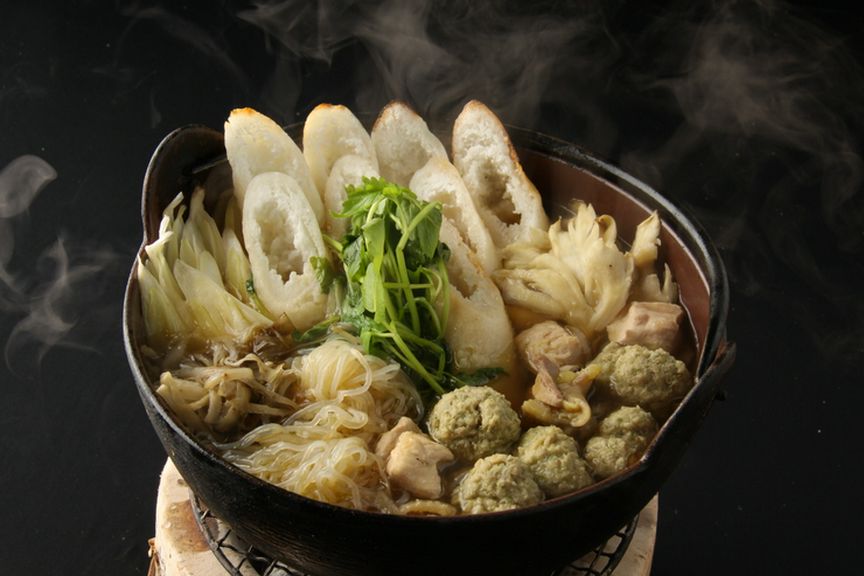 秋田名物　きりたんぽ鍋　（冬季限定／11月〜）　一台二人前相当　