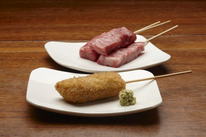 厳選の信州産和牛いちぼを使った特別な串カツ