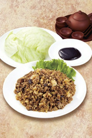 生レタスの肉包み