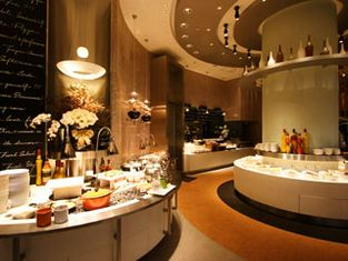 BUFFET FOUR ROOMS