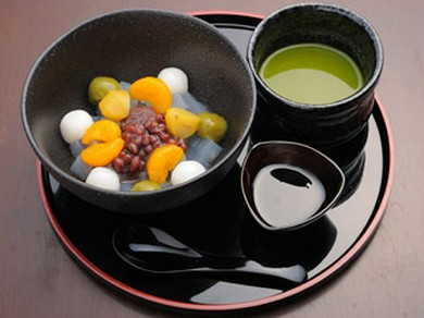 白玉あんみつ ※抹茶付き