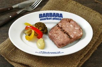 マーケット自慢のパテ・ド・カンパーニュ