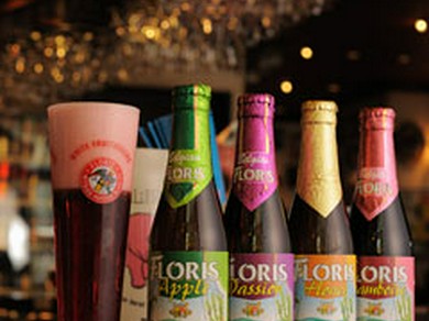 白ビールにチェリーの味付け！ユニークなビールをどうぞ
