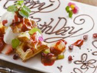 記念日のサプライズに♪パティシエ特製のデザートプレート◎