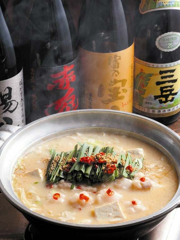 【人気爆発　究極のモツ鍋】