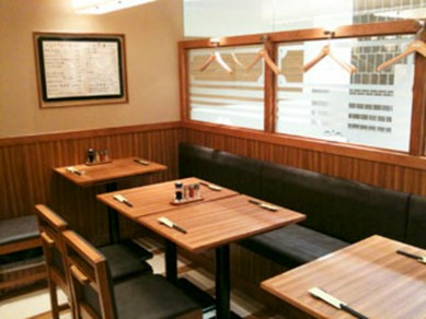 ゆっくりと過ごしたくなる店内の雰囲気