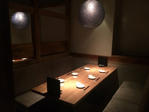 [B1F]まさに地下にある大人の隠れ家の雰囲気◎半個室