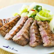 平日は女子会ランチ、週末はカップルでお食事を楽しまれる方でご盛況頂いています。