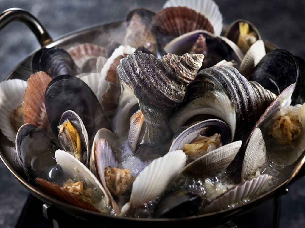 宴会に最適。お得なコースが充実しています