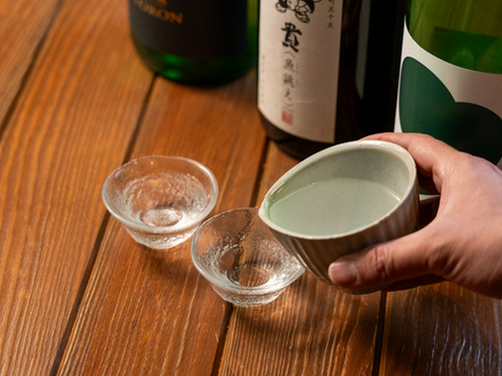 カップルで居酒屋デートにも