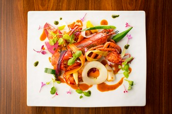 活けオマール海老のローストヴァニラの香り