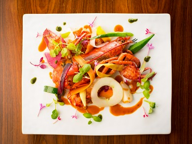 活けオマール海老のローストヴァニラの香り