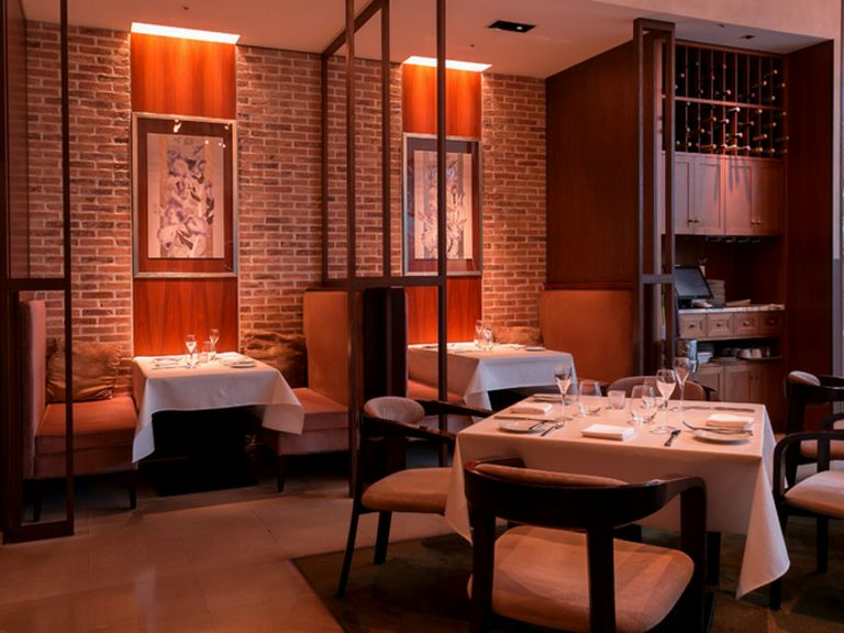 カジュアルでもフォーマルでも、使い方はあなた次第