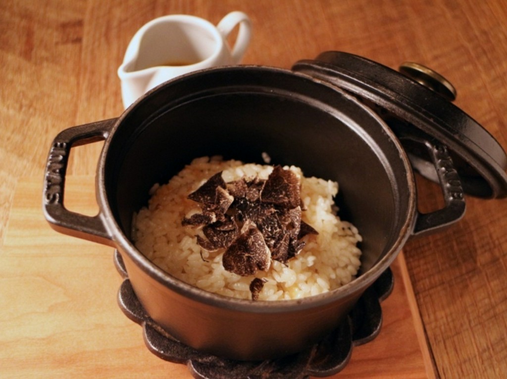 トリュフにこだわる料理