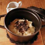 【Terres de Truffes, Tokyo】は、ひとつひとつのトリュフをこだわり、仕入れています。そのトリュフから作る料理は、絶品です。