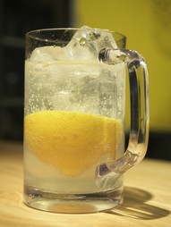 生搾りレモンチューハイ