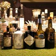 国産のクラフトジン、海外のクラフトジン、
世界中からたくさんのジンを取り揃えております。
あなたの好きなジンに出会ってください。