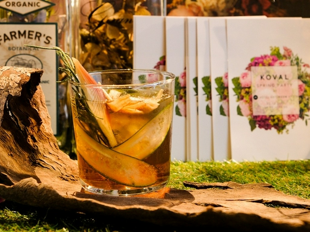 土をイメージした『ザ・ルーツ』